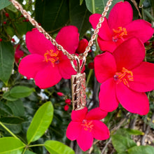 Load image into Gallery viewer, Hawaiian Jewelry Maile pendant