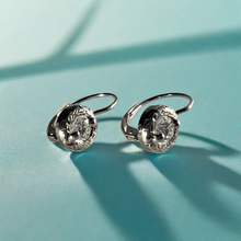 Load image into Gallery viewer, Hawaiian Engraving Round Diamond Lever Back Earrings