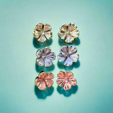 Load image into Gallery viewer, Hawaiian Hibiscus Earrings