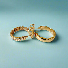 Load image into Gallery viewer, 3mm Old Scalloped Plumeria Hoop Earrings with Post in 14K Gold