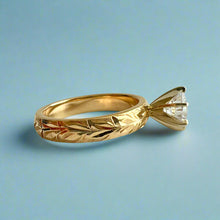 Load image into Gallery viewer, Kaimana Kula Shiny Maile & Hibiscus 4mm Solitaire Ring with Cubic Zirconia in 14K Yellow Gold in size 8 1/8