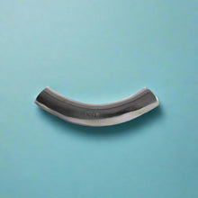 Load image into Gallery viewer, Multicolor Three Plumeria Lei Filigree Pendant with Diamonds in 14K Gold