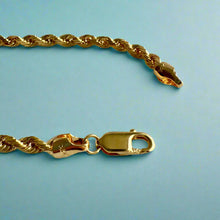 Load image into Gallery viewer, Scalloped Hawaiian Petroglyph Turtle ID Bracelet in 14K Yellow Gold