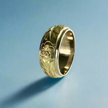 Load image into Gallery viewer, Two-Tone Maile & Plumeria 8mm Hawaiian Ring in 14K White & Green Gold