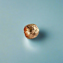 Load image into Gallery viewer, Medium Scalloped Bead Pendant with Plumeria