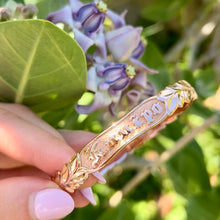 Load image into Gallery viewer, 10ml Hawaiian Heirloom Bracelet with name