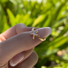 Load image into Gallery viewer, Two-Tone Starfish Ring in 14K Gold