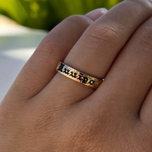 Load image into Gallery viewer, 4mm Flat Enamel Kuuipo Ring with Design in 14 Gold