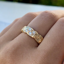 Load image into Gallery viewer, Hawaiian 6mm Ring with Old English engraving and Double Row Of Diamonds