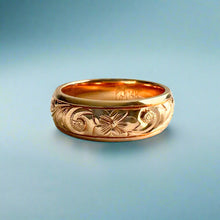 Load image into Gallery viewer, Ring size 6 1/2. OE with 2x Hibiscus. Plain border.