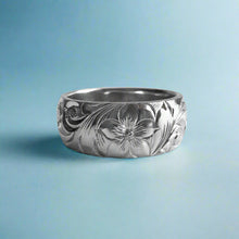 Load image into Gallery viewer, Old English & Hibiscus 8mm No Border Hawaiian Ring in 14K White Gold in size 8 1/2