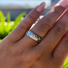 Load image into Gallery viewer, Turtle, Shiny Maile & Plumeria with Leaves 6mm Ring in 14K White Gold