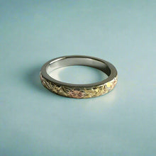 Load image into Gallery viewer, Multicolor Hawaiian Haku Leilani 3mm Ring in 14K Gold
