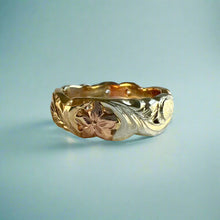 Load image into Gallery viewer, Tri-Color Scalloped 6mm Pukalani Hawaiian Ring in 14K Gold