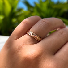 Load image into Gallery viewer, Shiny Old English 4mm Flat Ring in 14K Pink Gold in size 6 3/4