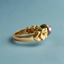 Load image into Gallery viewer, Hibiscus with Leaf Black Pearl Ring in 14K Yellow Gold in size 6 1/2