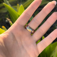 Load image into Gallery viewer, Ali'i 8mm Ring in 14K Yellow Gold