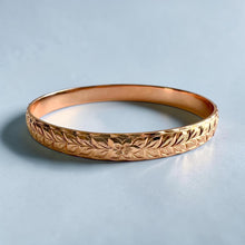 Load image into Gallery viewer, Maile & Hibiscus 8mm "Kuuipo" Bangle Bracelet in 14K Pink Gold in size 7 1/2