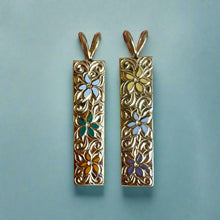 Load image into Gallery viewer, Puanani Hawaiian Flowers Pendants