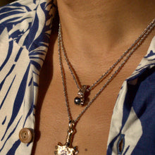 Load image into Gallery viewer, Palaoa Hawaiian Penedant for men