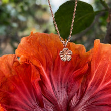 Load image into Gallery viewer, Gold Hawaiian Hibiscus pendant