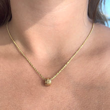 Load image into Gallery viewer, Scalloped Bead Pendant with Hibiscus