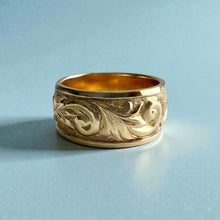 Load image into Gallery viewer, Raised Dolphin &amp; Turtle with Old English 10mm Ring in 14K Yellow Gold in size 8
