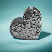 Load image into Gallery viewer, Small Hawaiian Slider Heart Pendant w/ Engraved Flowers [various styles]
