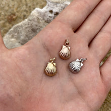 Load image into Gallery viewer, Gold Hawaiian Seashell charms 
