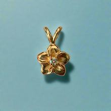 Load image into Gallery viewer, Small Hawaiian Plumeria Pendant with Diamond in 14K Yellow Gold
