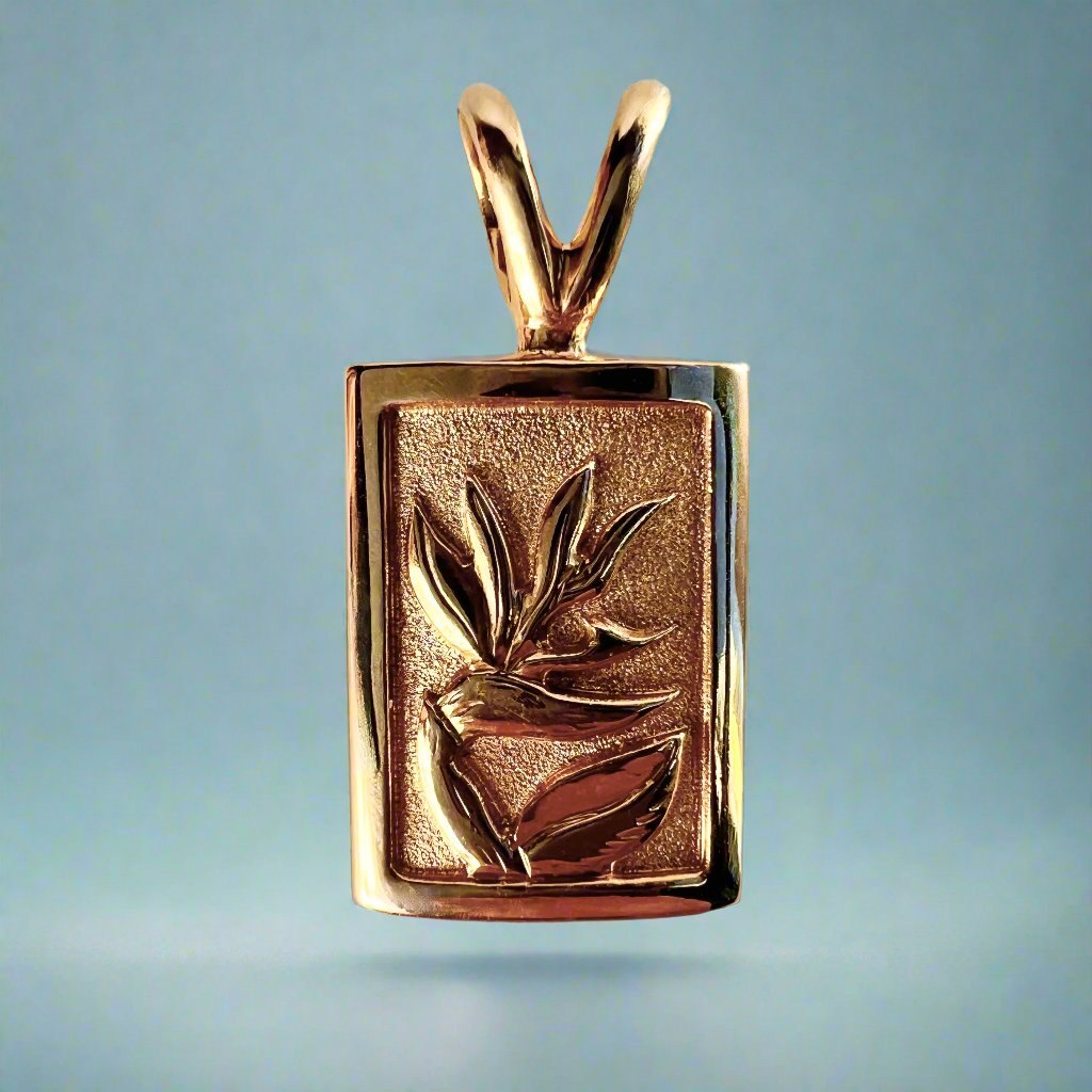 Bird of paradise pendant 