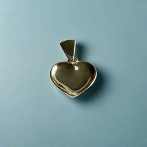 Back of Medium Heart Pendant with scroll engraving and Millennium initial "K"