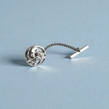 Load image into Gallery viewer, Filigree scroll Tie Tac with chain in 14K White Gold
