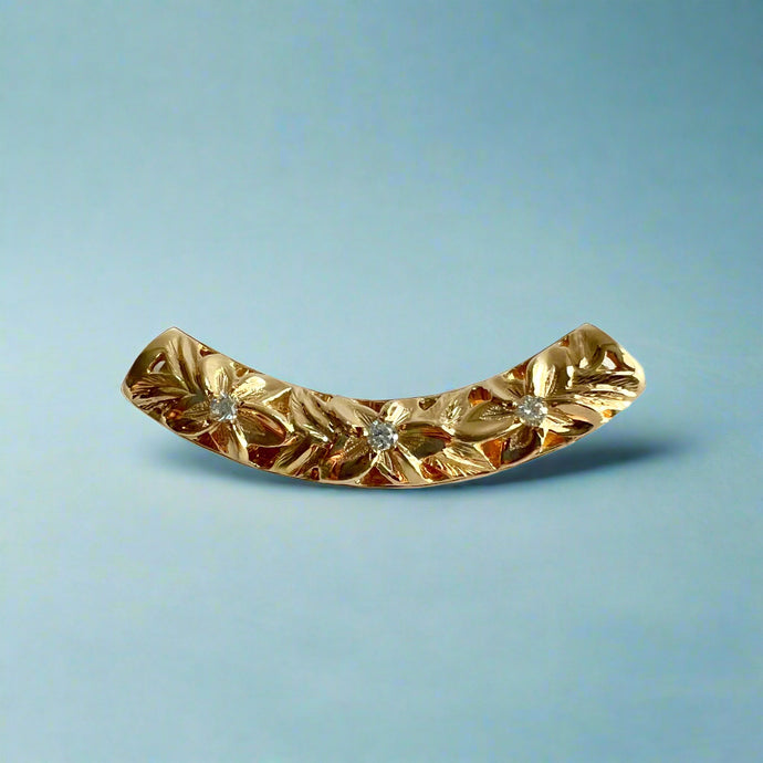 Three Plumeria Lei Filigree Pendant with Diamonds in 14K Yellow Gold
