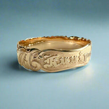 Load image into Gallery viewer, Scalloped 18mm Deep Cut Old English &amp; Plumerias Raised &quot;Kuuipo&quot; Hawaiian Bangle Bracelet in 14K Yellow Gold
