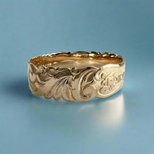 Load image into Gallery viewer, Scalloped 18mm Deep Cut Old English &amp; Plumerias Raised &quot;Kuuipo&quot; Hawaiian Bangle Bracelet in 14K Yellow Gold
