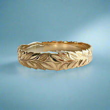 Load image into Gallery viewer, Scalloped Tri-Color Deep Cut Maile &amp; Plumeria 12mm &quot;Kuuipo&quot; Kalakoa Hawaiian Bangle Bracelet in 14K Gold
