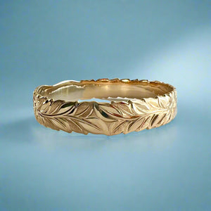 Scalloped Tri-Color Deep Cut Maile & Plumeria 12mm "Kuuipo" Kalakoa Hawaiian Bangle Bracelet in 14K Gold