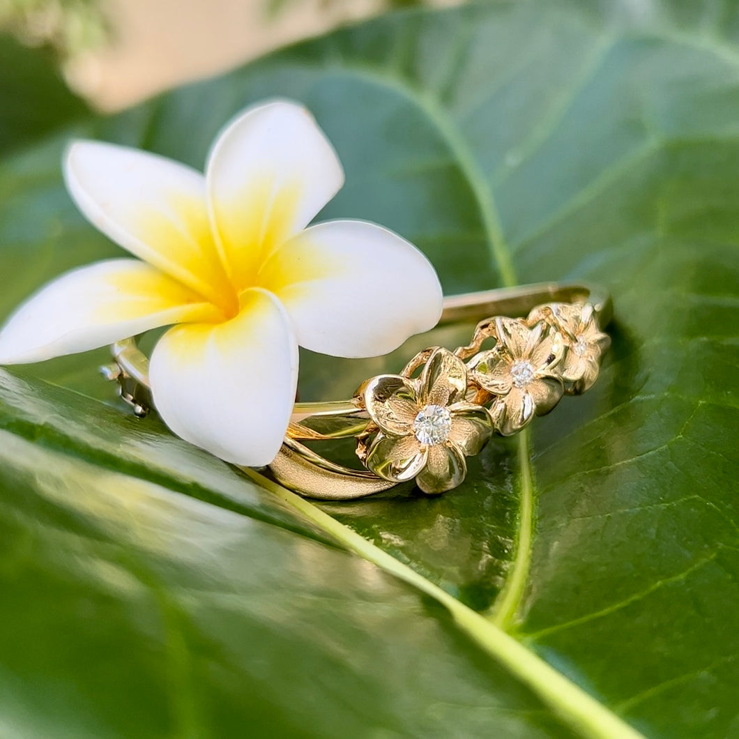 Three Diamond Plumeria Hawaiian Bracelet 