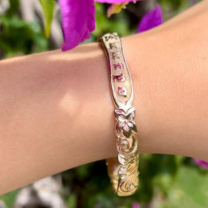 Hawaiian bangle with name and engraving