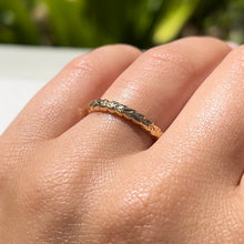 Load image into Gallery viewer, 3mm Hawaiian Maile Ring
