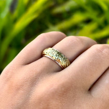 Load image into Gallery viewer, Two-Tone Old English &amp; Hibiscus Hawaiian 8mm Ring in 14K Pink &amp; Green Gold
