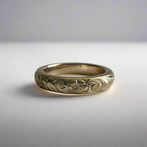 Hawaiian Old English & Plumeria 3mm barrel ring