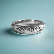 Load image into Gallery viewer, Two-tone Old English 4mm Ring in 14K White Gold with Pink Gold Hibiscus

