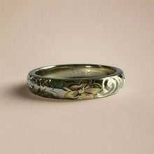 Load image into Gallery viewer, Old English Barrel 4mm Ring in 14K White Gold with Yellow Gold Hibiscus
