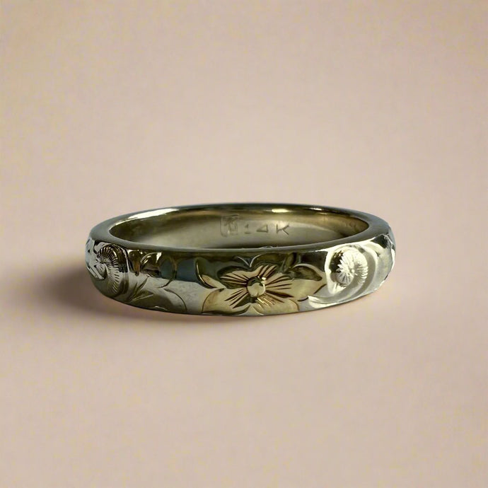 Old English Barrel 4mm Ring in 14K White Gold with Yellow Gold Hibiscus