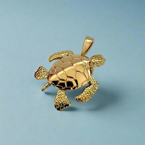 Large Two-Tone Turtle Hawaiian Honu Pendant with Movable Body Parts in 14K Gold