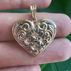 Hawaiian Flower Pendant with beautiful engraving