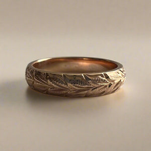 Hawaiian Makana Maile All Around 4mm Barrel Ring 