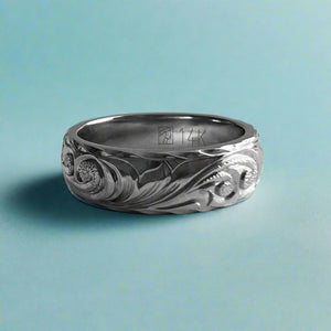 Old English 6mm Hawaiian Ring in 14K White Gold in size 8